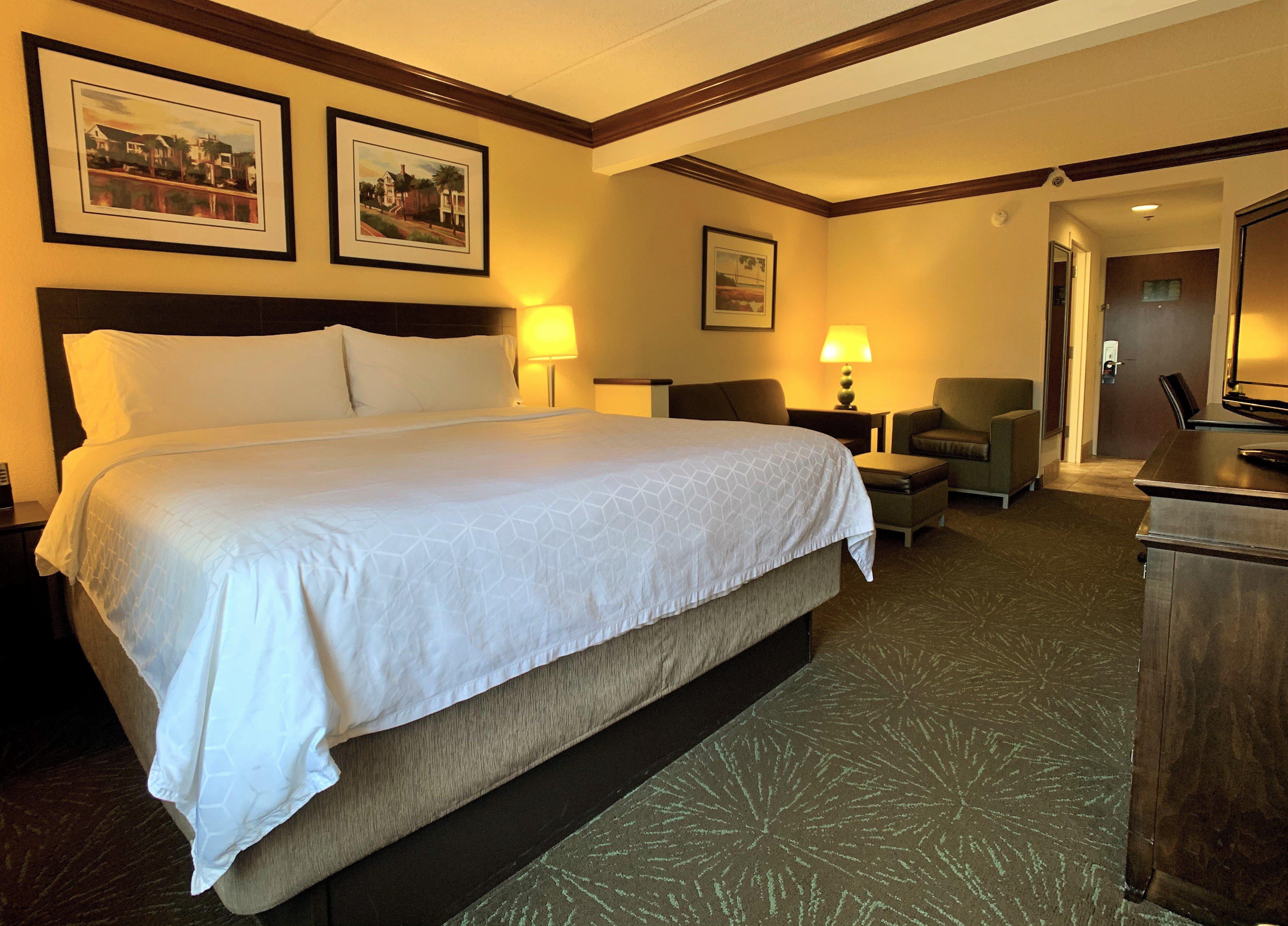 Holiday Inn Express Hotel & Suites Charleston-Ashley Phosphate By Ihg North Charleston Exterior photo