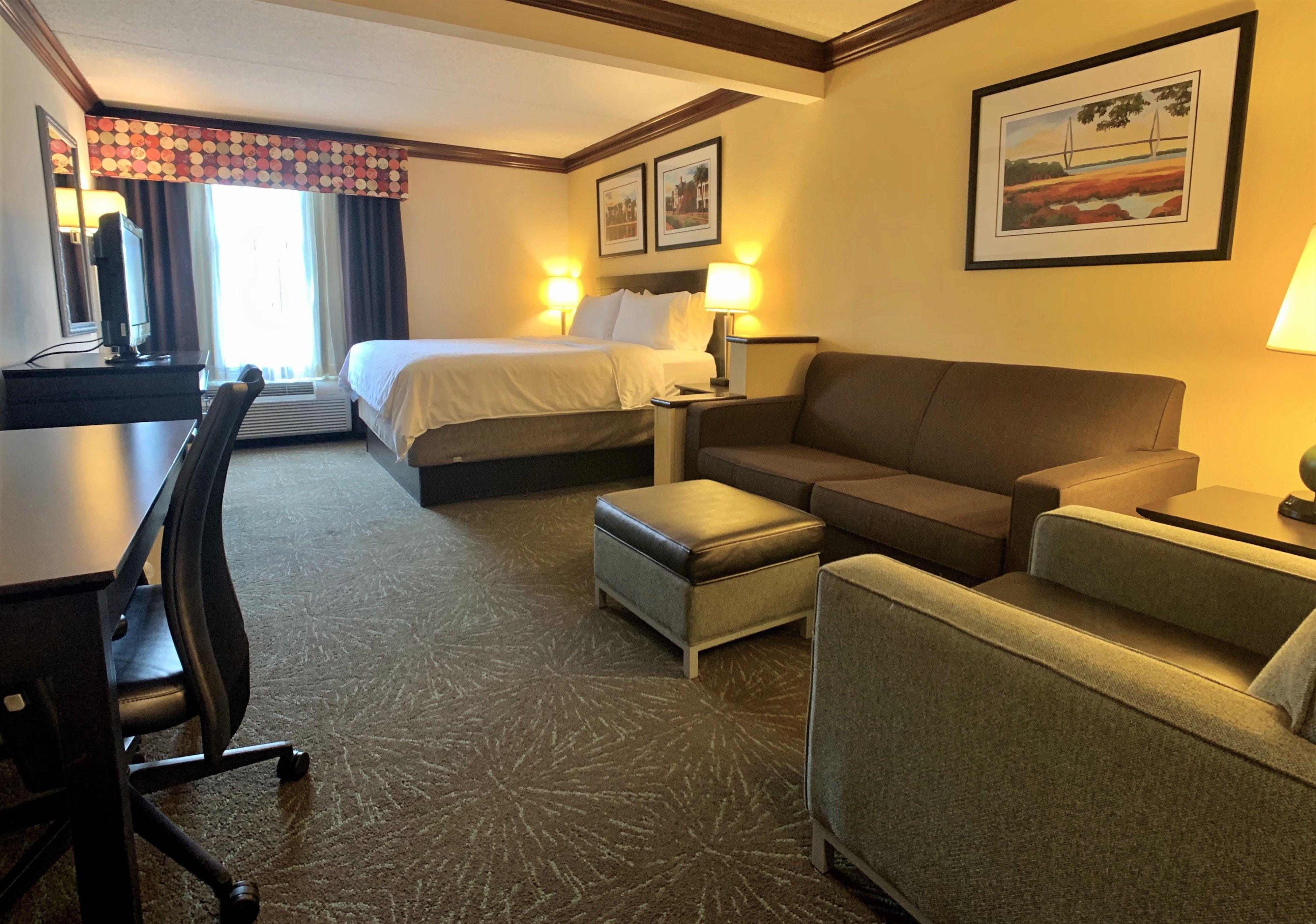 Holiday Inn Express Hotel & Suites Charleston-Ashley Phosphate By Ihg North Charleston Exterior photo