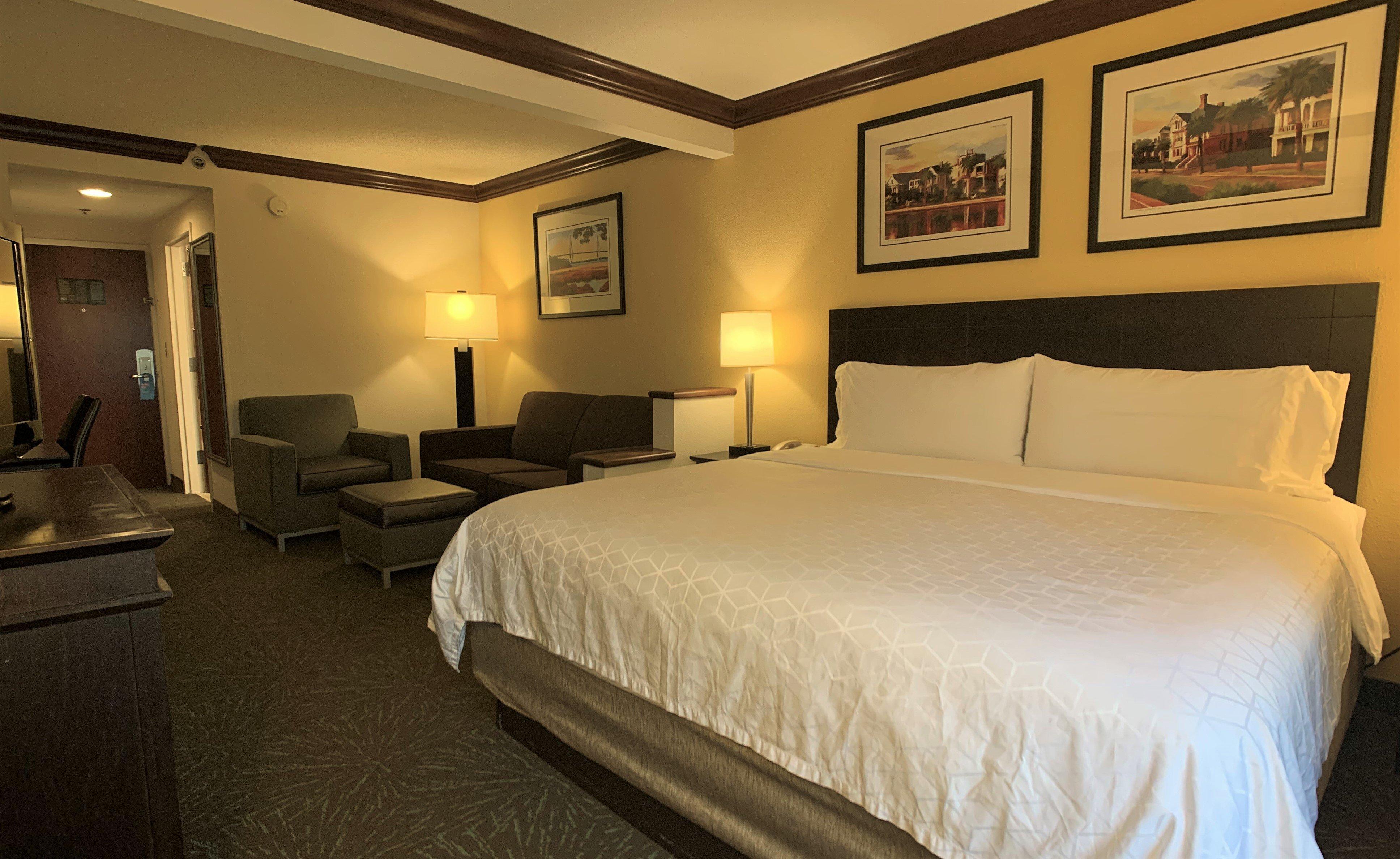 Holiday Inn Express Hotel & Suites Charleston-Ashley Phosphate By Ihg North Charleston Exterior photo
